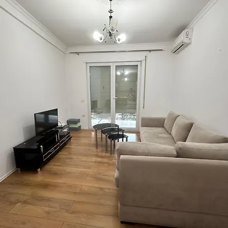 Sophia II Daily Apartments