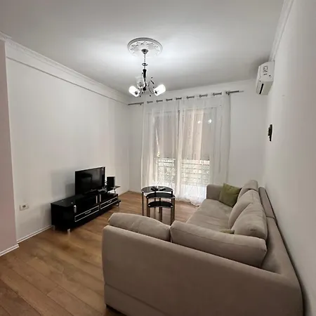 Sophia II Daily Apartments *